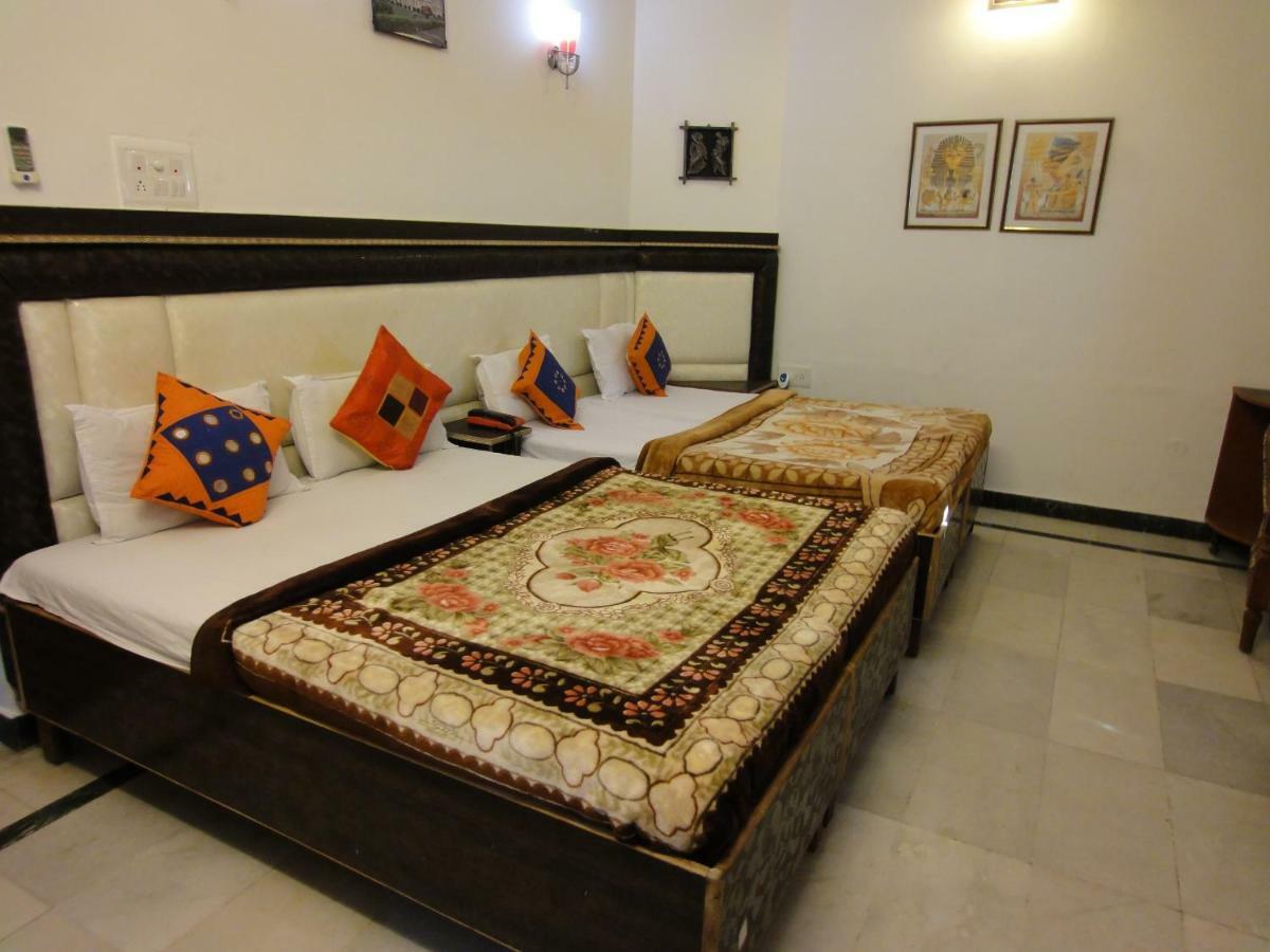 Hotel Taj Plaza, Vip Road, Agra Agra  Exterior foto
